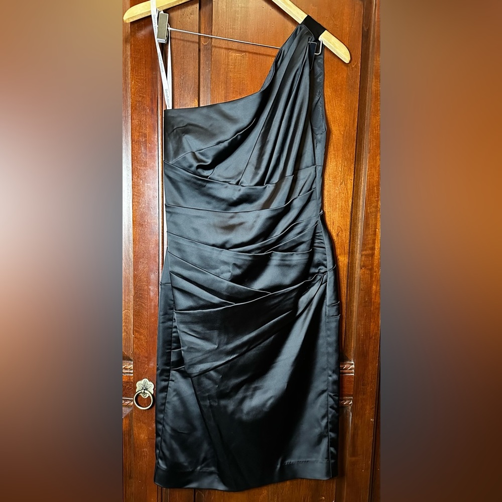 David’s Bridal size 4 black one shoulder dress